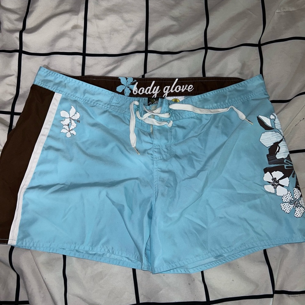 body glove water shorts